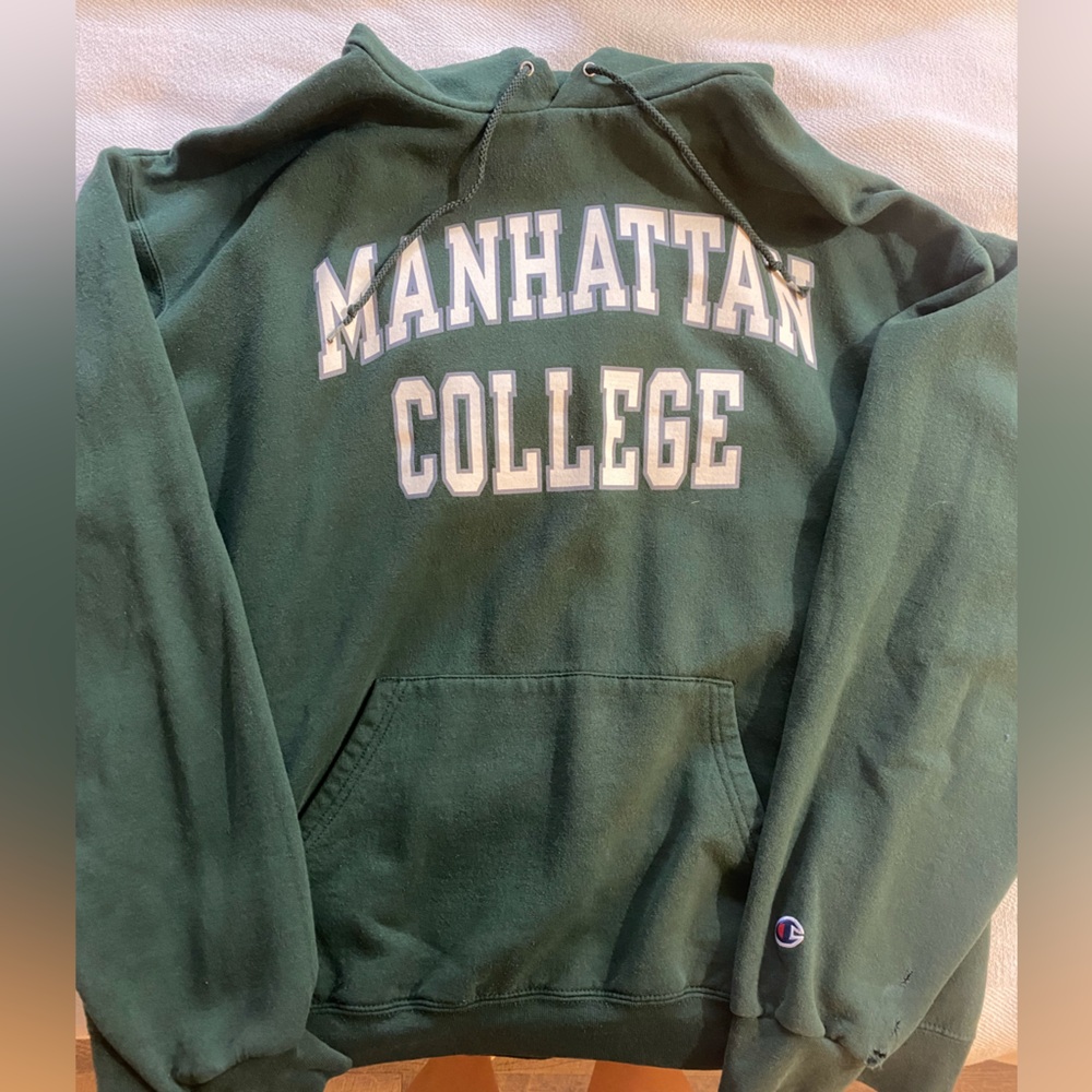 Manhattan College Champion XL hoodie